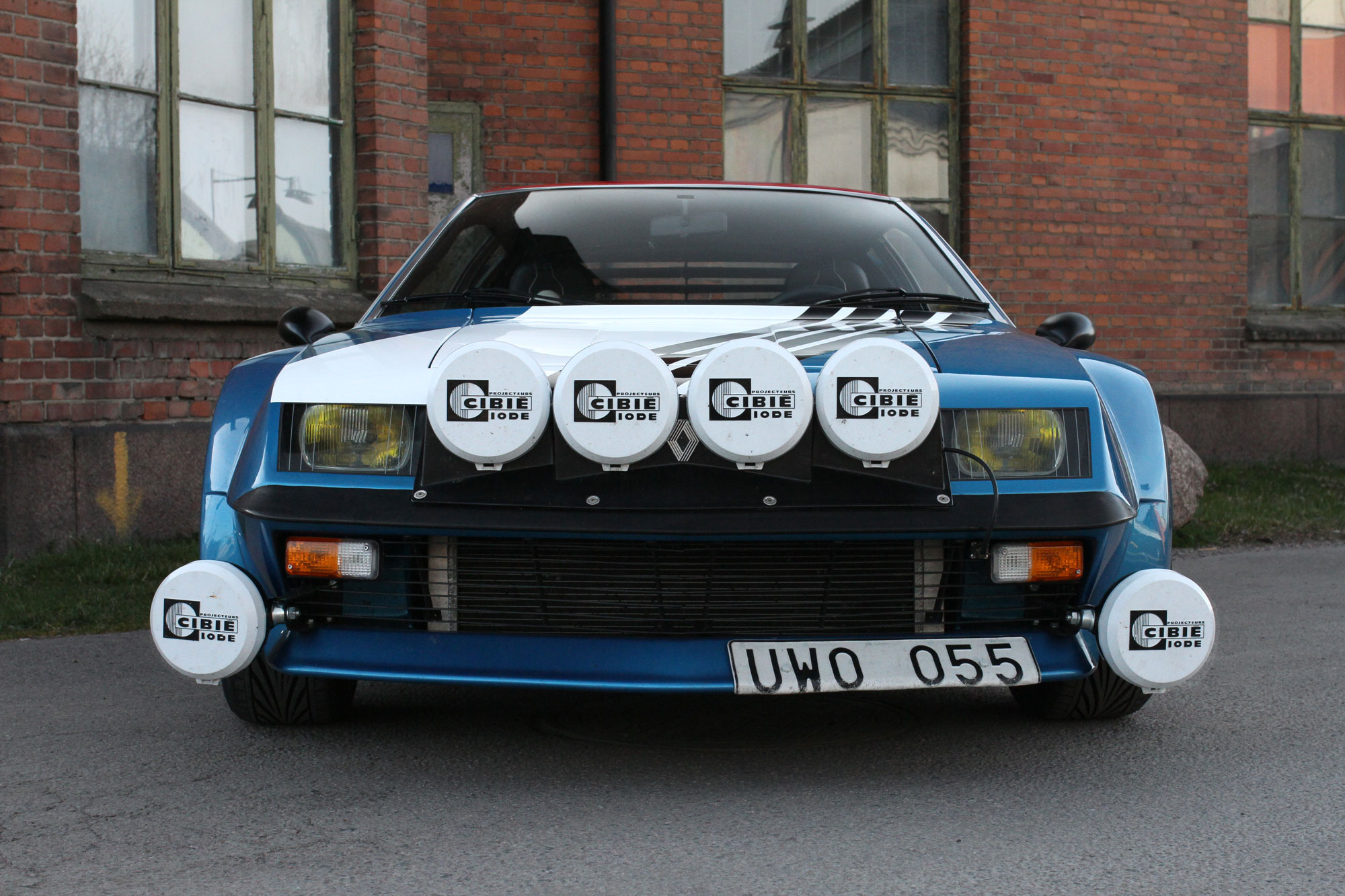 The Renault Alpine A310 from the front with 6 extra light and yellow head lights