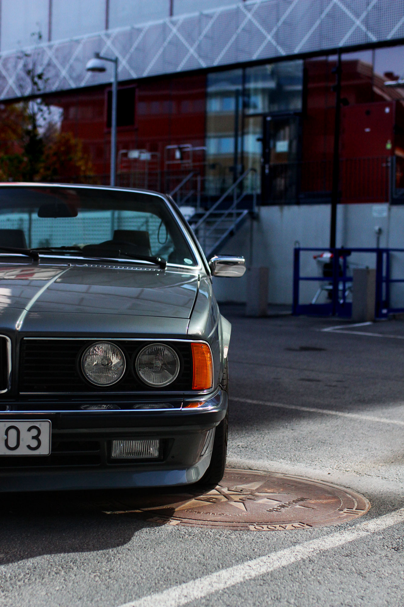 Vänster strålkastare på BMW 635