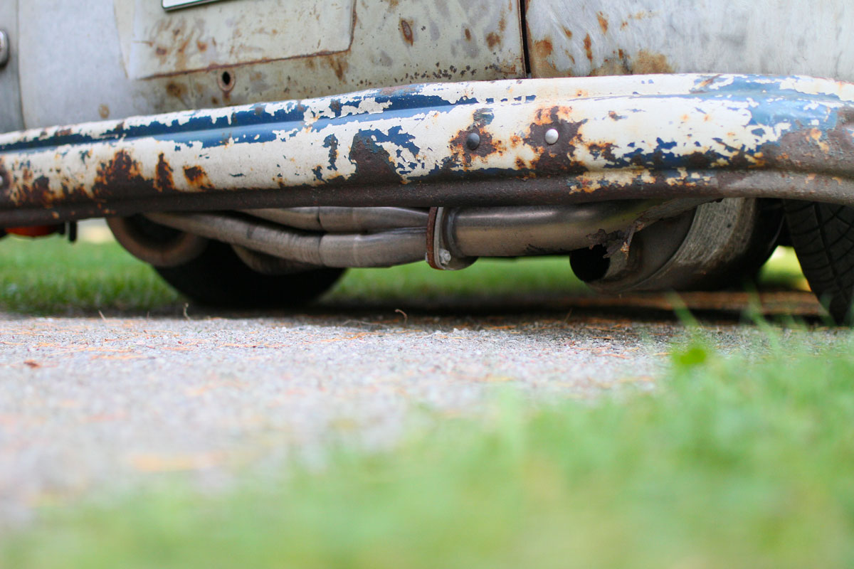 custom made exhaust pipe of a klienbus from 1957