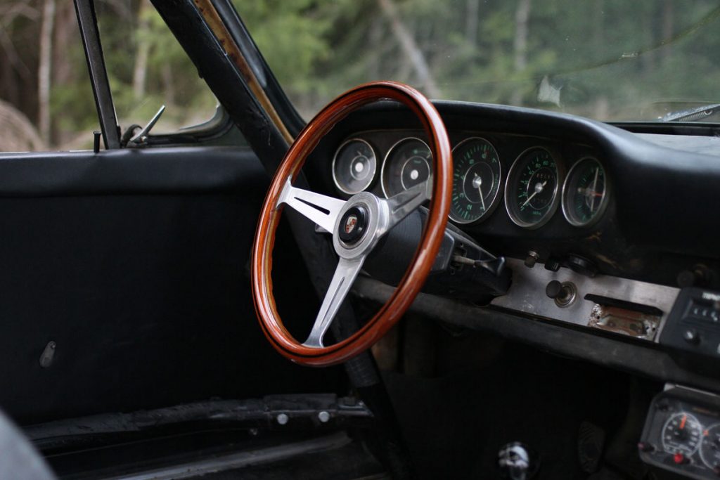 Nardi Steering Wheel in a Rusty Porsche 912