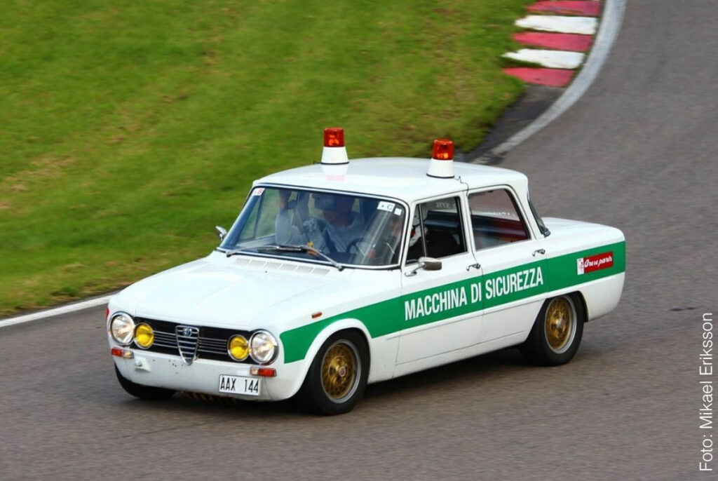 Alfa Romeo Giulia 1300 TI Pace Car