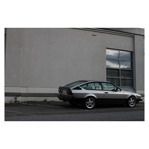 Alfa-Romeo-GTV.-from-behind