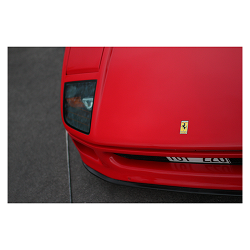 Ferrari-F40-right-headlight