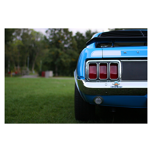 Ford-Mustang-rear-back-off