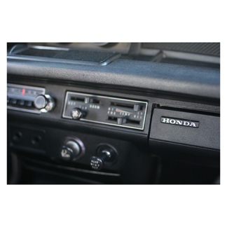 Honda-Civic-Cvcc-1978-Honda-dashboard