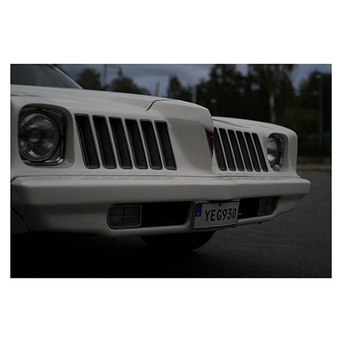 Pontiac-grand-am-1975-Front-from-right-side