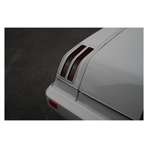 Pontiac-grand-am-1975-Rear-light
