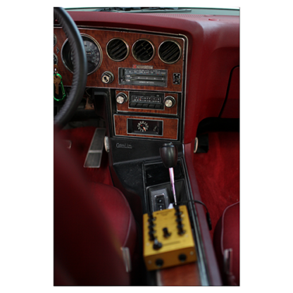 Pontiac-grand-am-1975-mid-console