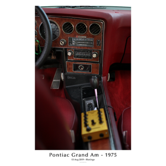 Pontiac-grand-am-1975-mid-console-with-text