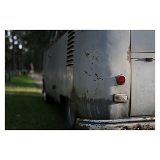 vw-kleinbus-1957-Left-behind