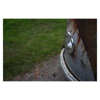 vw-kleinbus-1957-Right-headlight