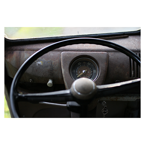 vw-kleinbus-1957-Speedometer-center