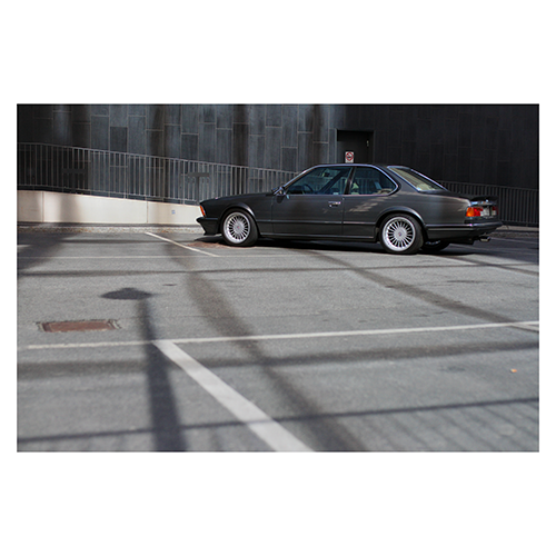 BMW-635-csi-Left-profile-on-parkinglot